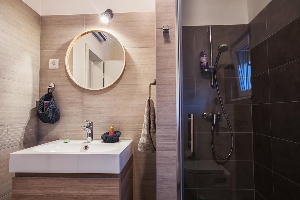 Holiday Home Vuko Севид Екстериор снимка