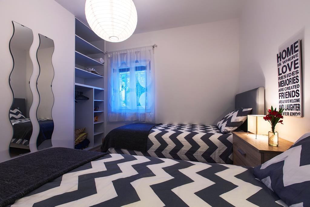 Holiday Home Vuko Севид Екстериор снимка