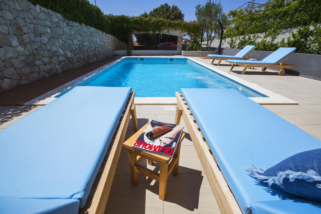 Holiday Home Vuko Севид Екстериор снимка
