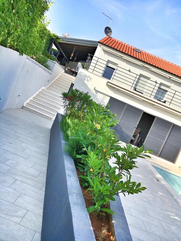 Holiday Home Vuko Севид Екстериор снимка